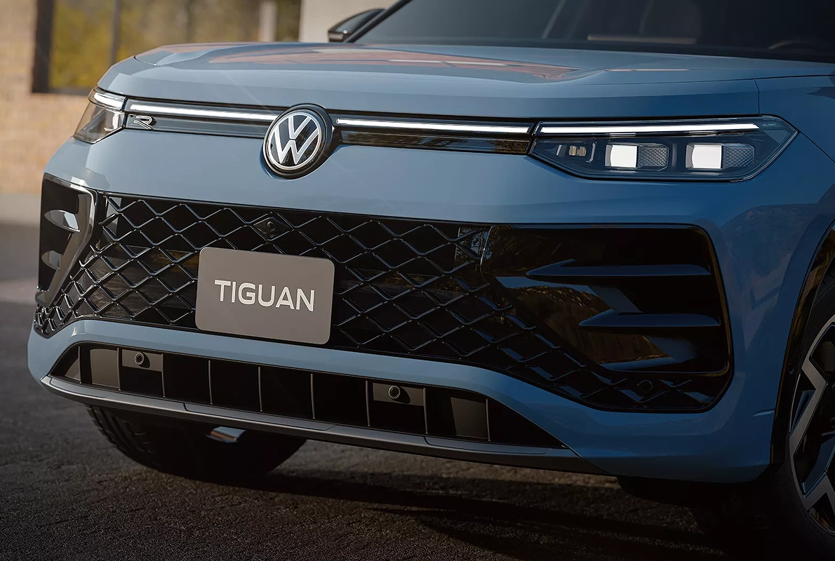 Faróis IQ.Light Matrix do Novo Tiguan R-Line